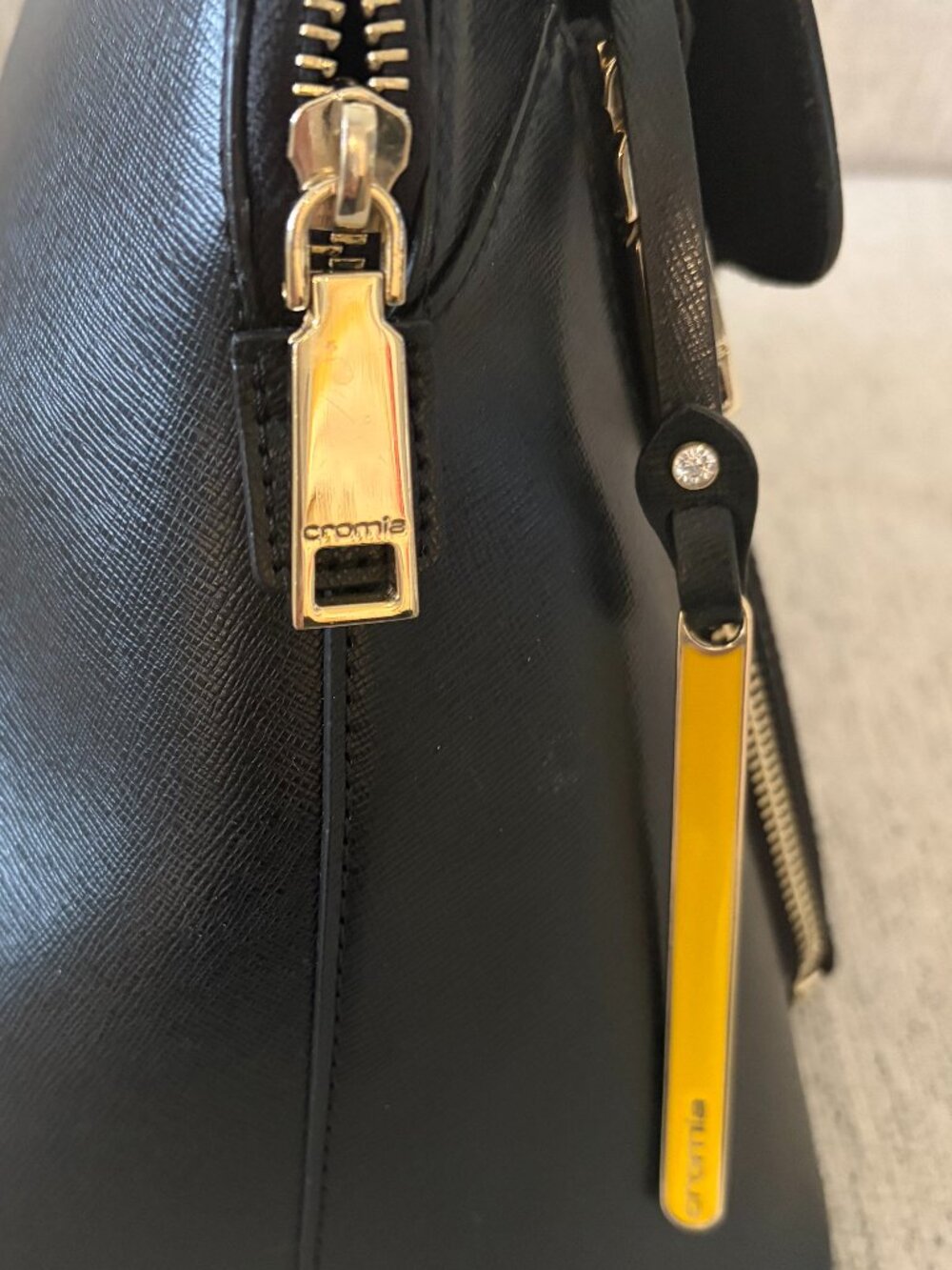 Classic Italian Leather Black Cromia Satchel w/Removeable Clutch and Purse Pouch - Picture 16 of 16